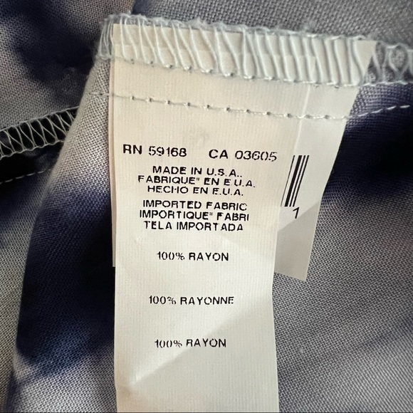 Karen Kane Women’s Lightweight Long Sleeve Tie Dye Tunic Size Small - Picture 10 of 12